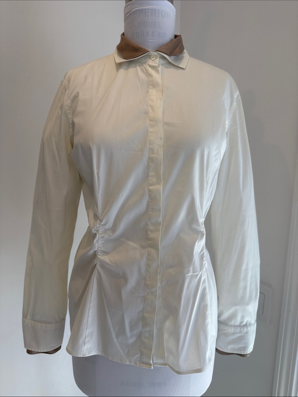 Women’s Long-Sleeve Cream Button-Up Shirt with Contrast Collar